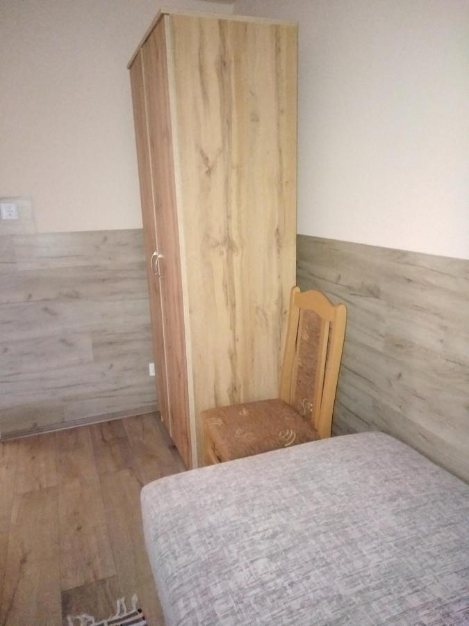 Budai Vam Apartmanhaz Beci Exterior foto