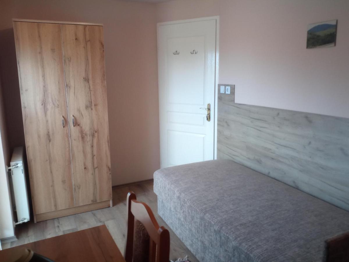 Budai Vam Apartmanhaz Beci Exterior foto
